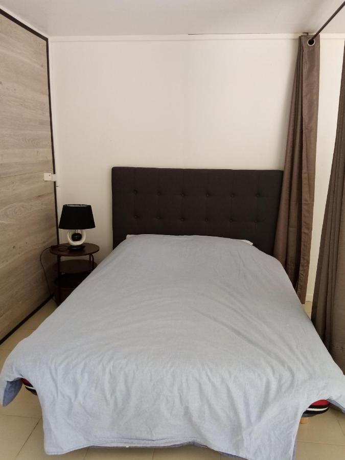 Chez Sylvie Et Amador Apartment Las Illas Екстериор снимка